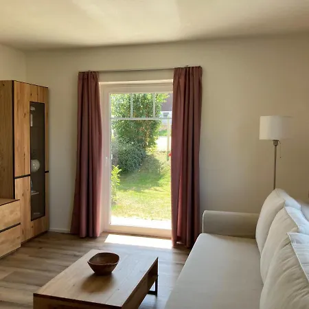 Pferdehof Thomayer Apartment Straßwalchen