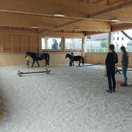 Lägenhet Pferdehof Thomayer